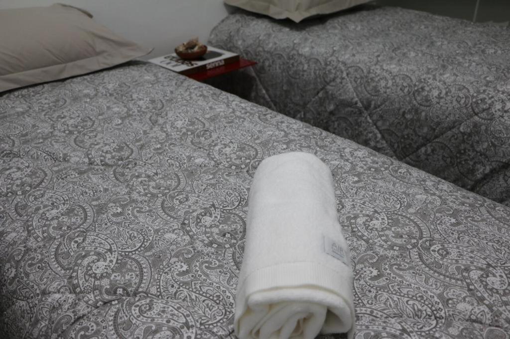 Excelente Quarto Com Cama De Casal King Em Casa Perto Do Aeroporto De Curitiba São José dos Pinhais Exteriér fotografie